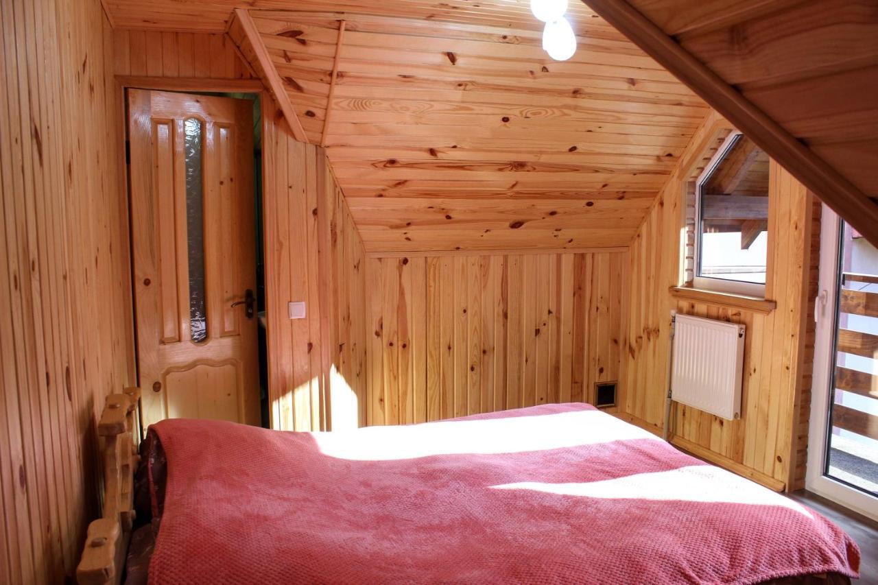 Cottage "Karpatske Shale" Yaremche Exterior foto