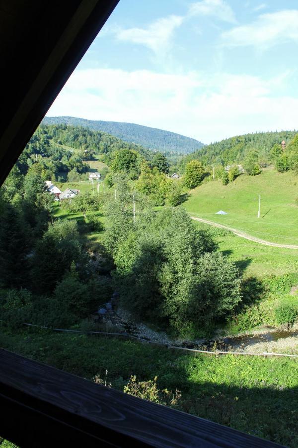 Cottage "Karpatske Shale" Yaremche Exterior foto